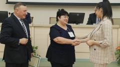 Вручение сертификата К. Довлатбекян