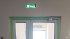 Учебный корпус № 6. Входная дверь